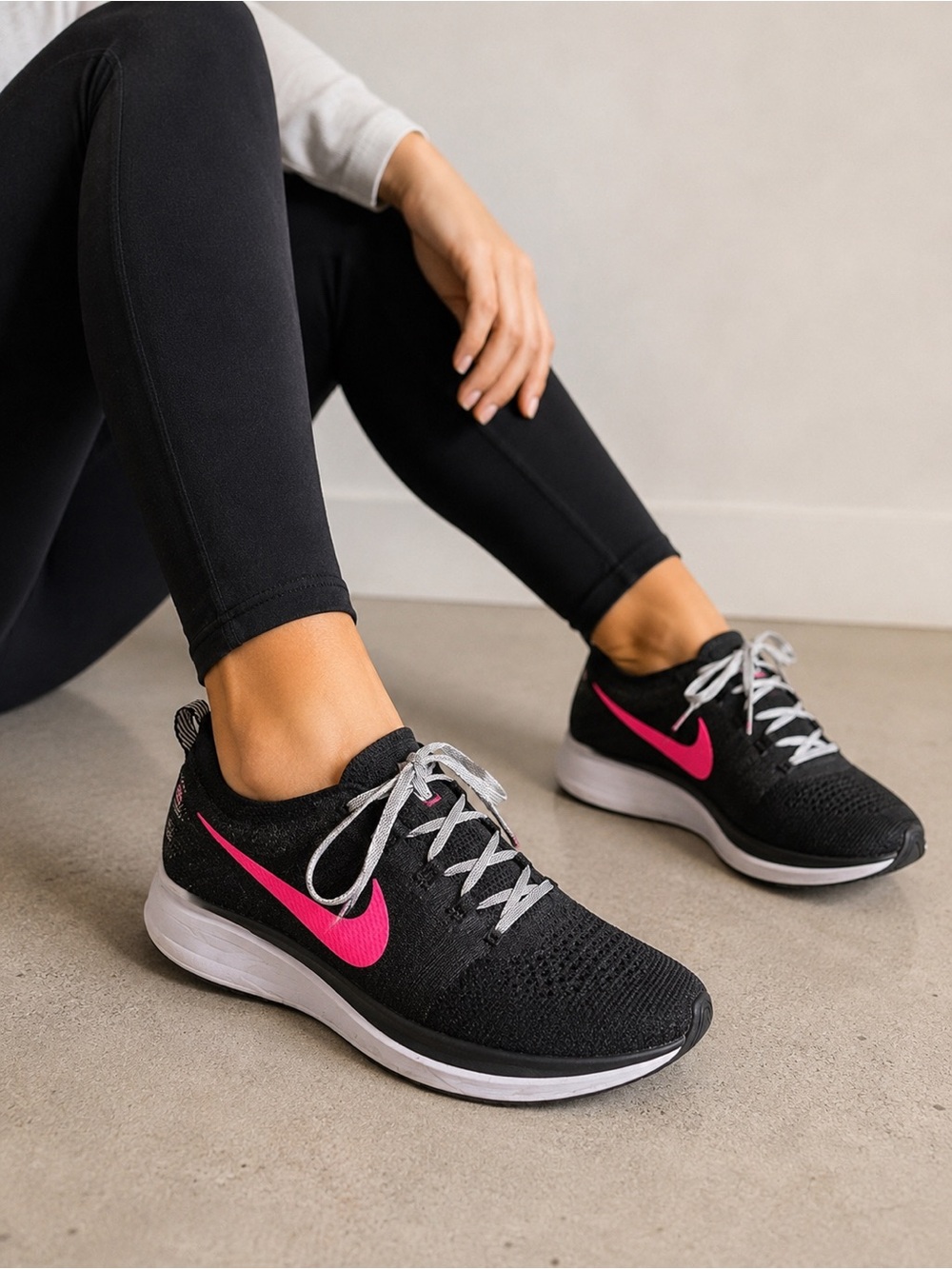 Nike Flyknit Racer Black Pink Running Shoes Women’s Size 10